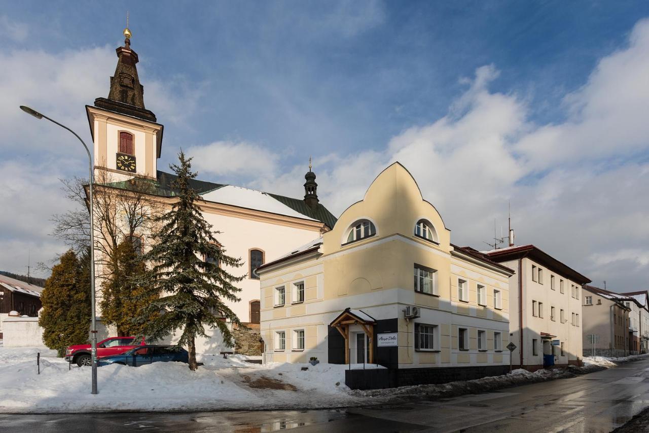 Apartmany Vlevo&Dole Рокицани Экстерьер фото