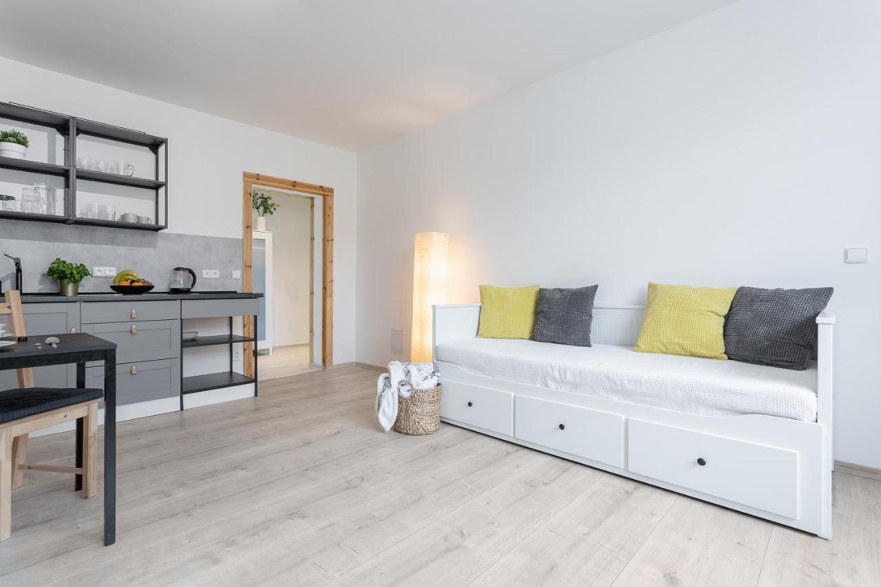 Apartmany Vlevo&Dole Рокицани Экстерьер фото